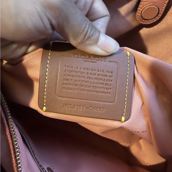 Coach Lori Shoulder Bag C6627 - Picture 9 of 9